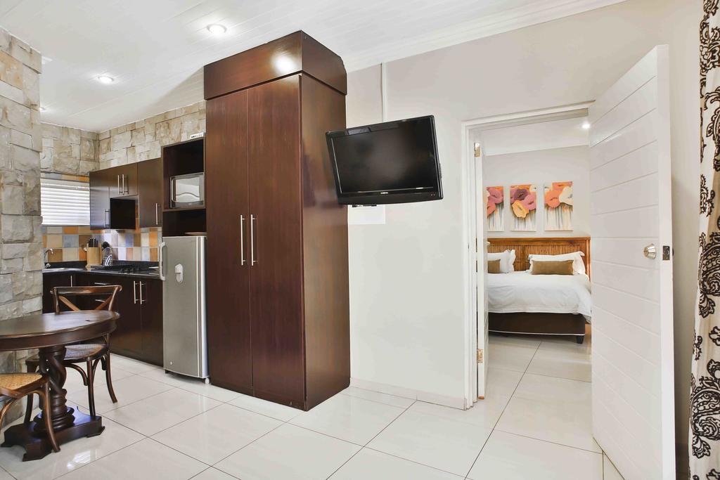 Accommodation At Vans No Loadshedding Centurion Exteriér fotografie